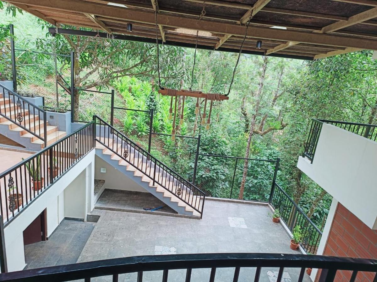 Coorg Vismaya Resort Madikeri Exteriör bild
