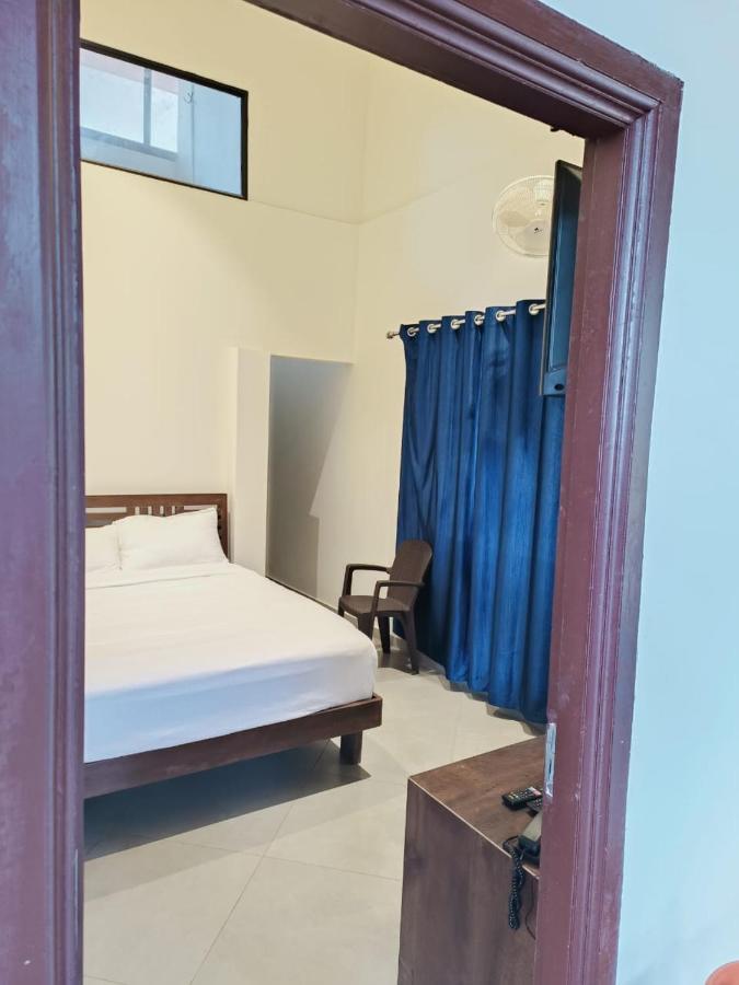 Coorg Vismaya Resort Madikeri Exteriör bild