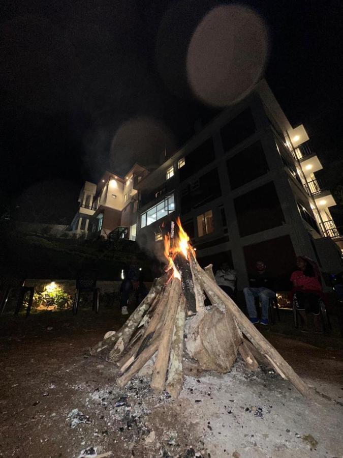Coorg Vismaya Resort Madikeri Exteriör bild