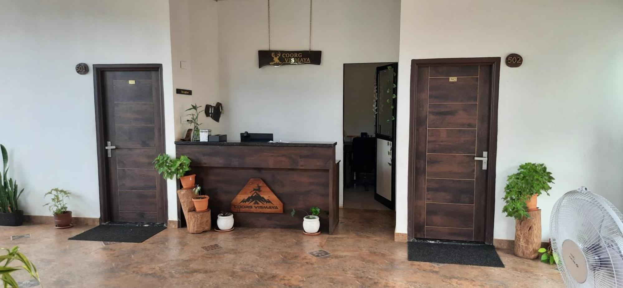 Coorg Vismaya Resort Madikeri Exteriör bild