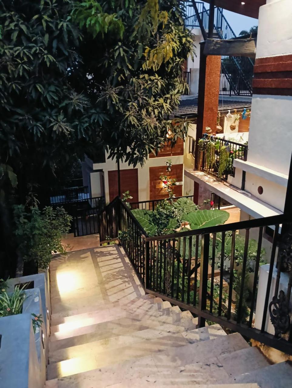 Coorg Vismaya Resort Madikeri Exteriör bild